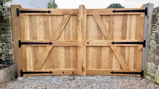 English Oak vehicle gates [upl. by Aicekan]